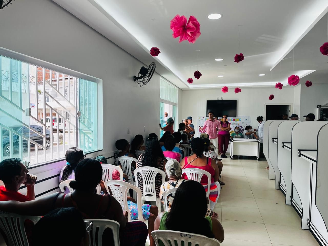 Prefeitura de Valença realiza nova etapa do programa “Sorrir de Novo” e entrega mais de 130 próteses dentárias