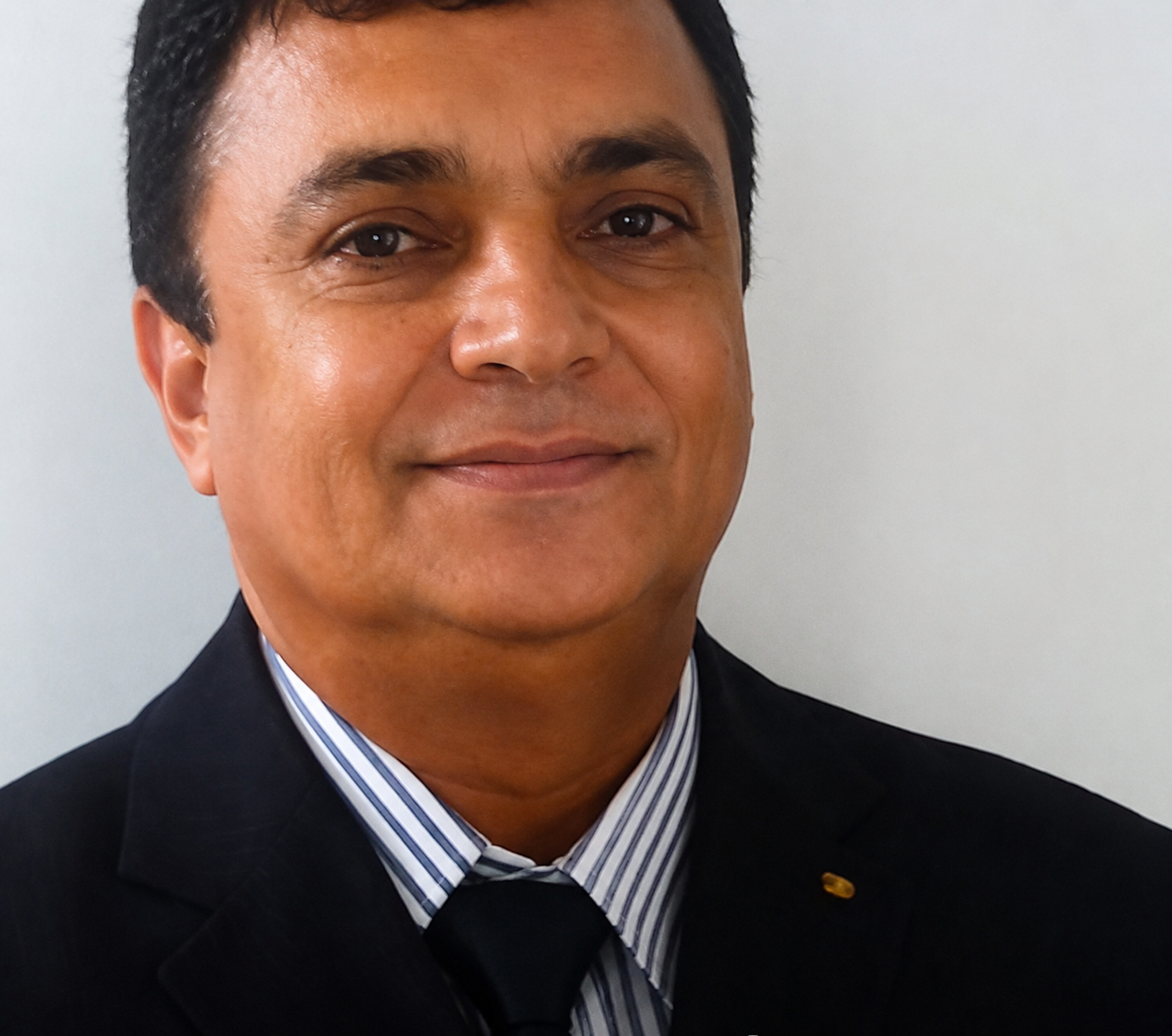 Justiça Condena Empresário Reinaldo Oliveira Silva a 67 Anos e 6 Meses de Reclusão por Crimes de Estupro e Estupro de Vulnerável