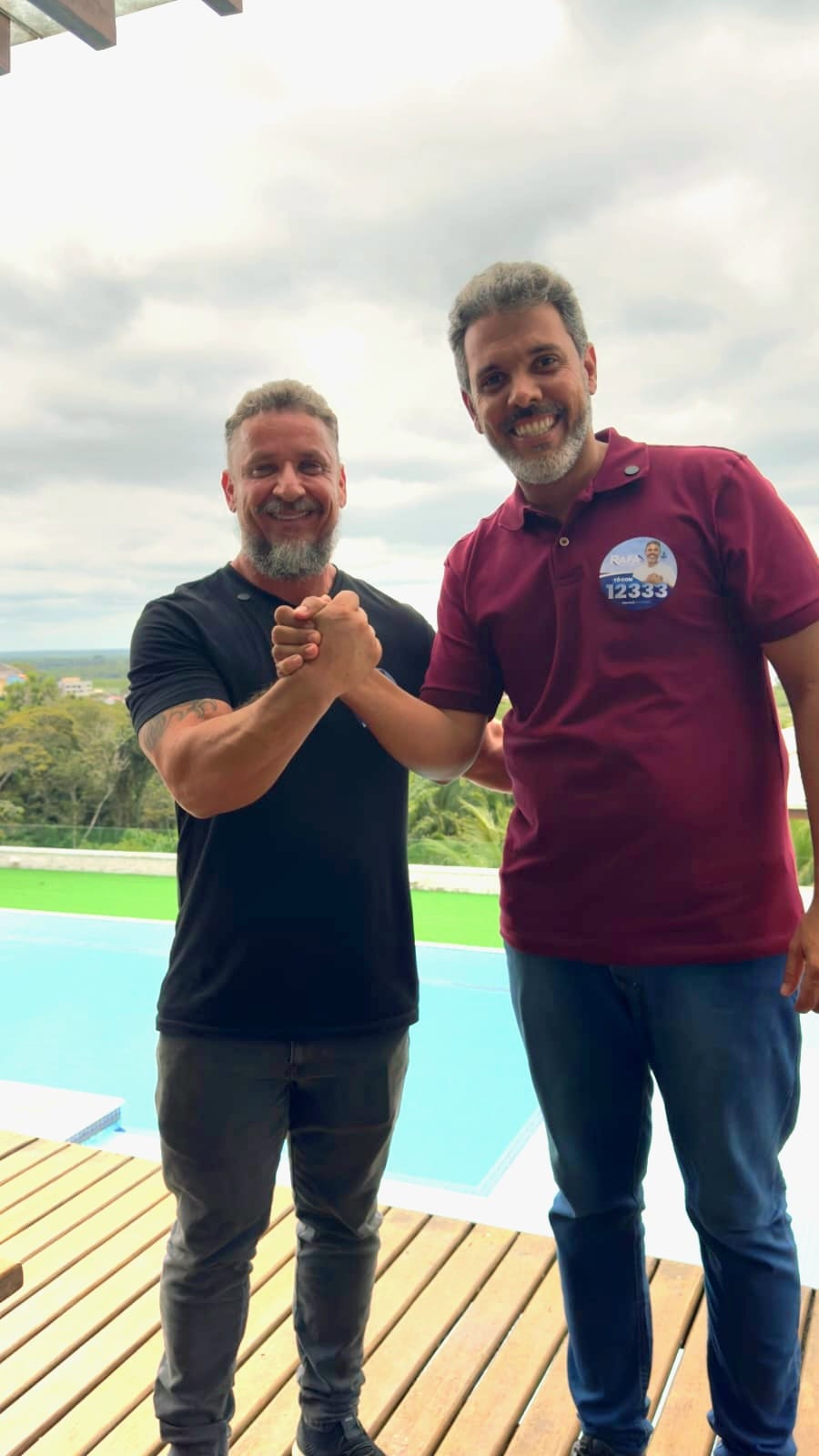 Camamu: Léo da farmácia entra de uma vez na política declarando apoio a Rafa de Hildécio