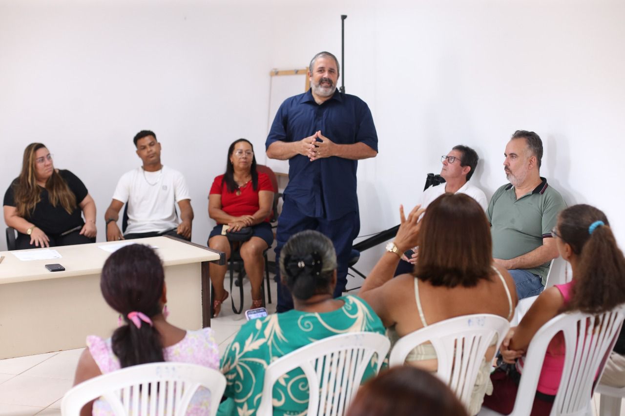 Prefeitura Municipal de Valença e Secretarias promovem encontro com Associações e populares do Distrito de Guaibim.