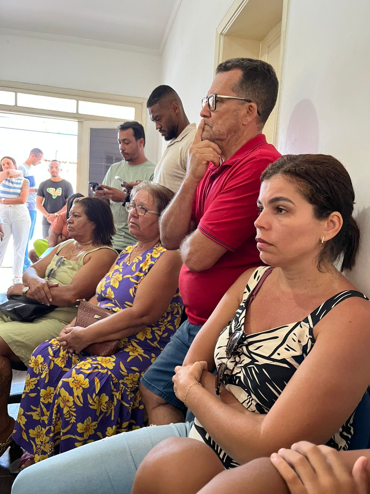 Valença retoma diálogo com donos de quiosques da orla