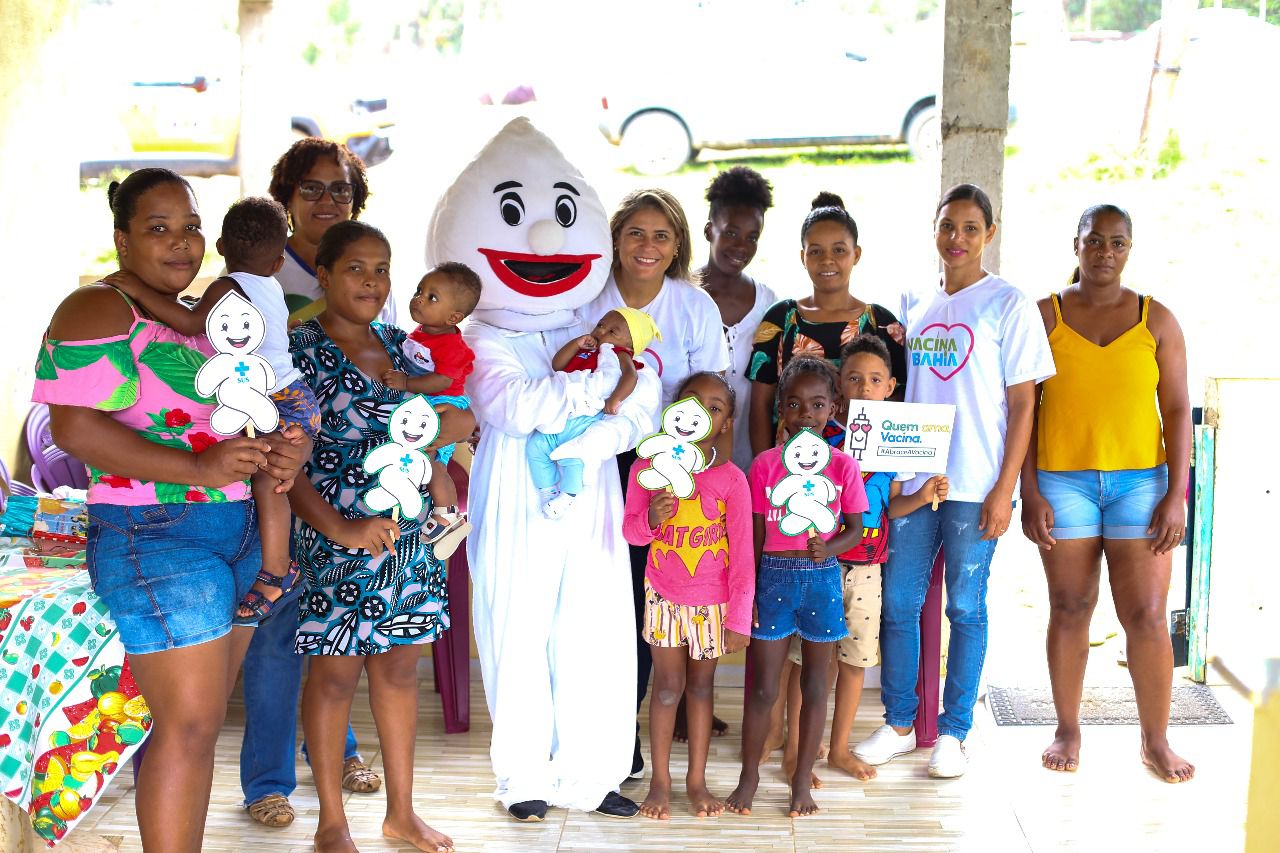 Prefeitura de Valença e Programa Vacina Bahia levam vacinação ao povoado da Derradeira