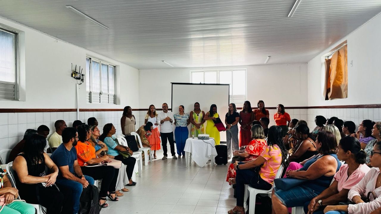 Prefeitura de Valença realiza primeiro Encontro Pedagógico da Educação de Jovens e Adultos