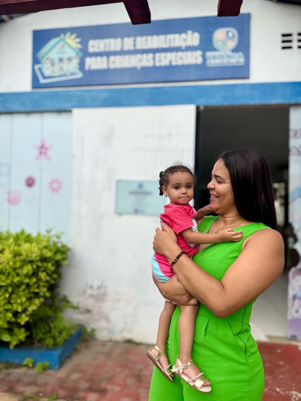 Centro de Reabilitação para Crianças Especiais recebe visita para melhorias no atendimento