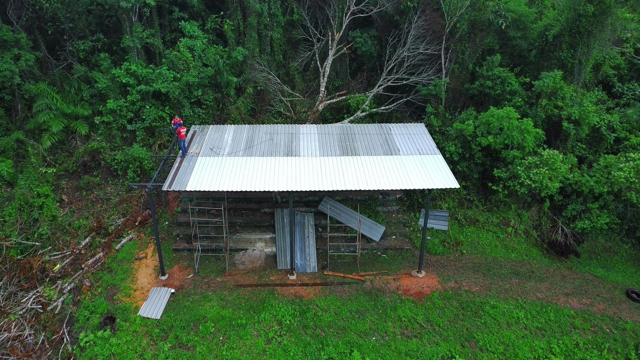 Prefeitura de Valença valoriza o esporte e garante cobertura da arquibancada na Praça de esportes Henrique Pereira
