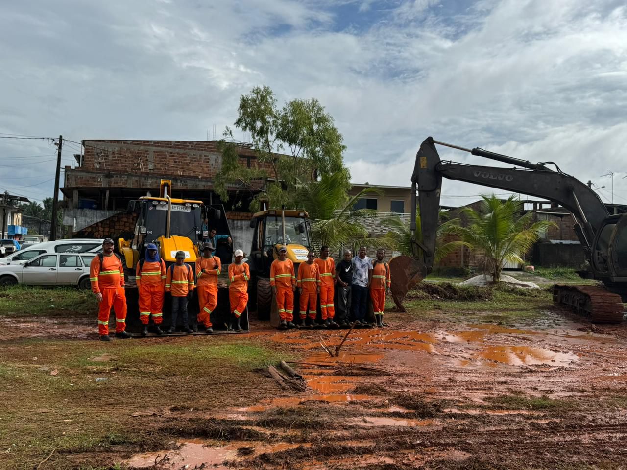 Prefeitura de Valença segue com a “ OPERAÇÃO CHUVA” neste domingo