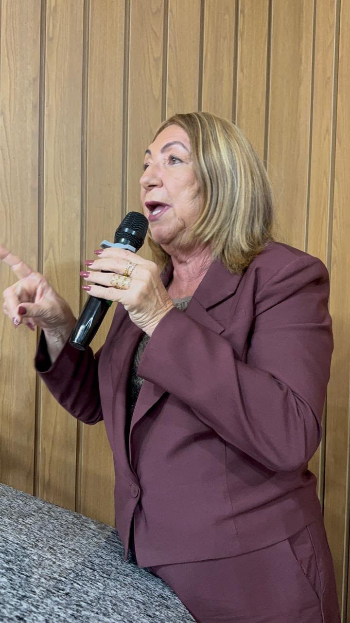 "Temos as artimanhas para fazer acontecer", diz prefeita Mara ao defender continuidade do grupo político em Salinas da Margarida
