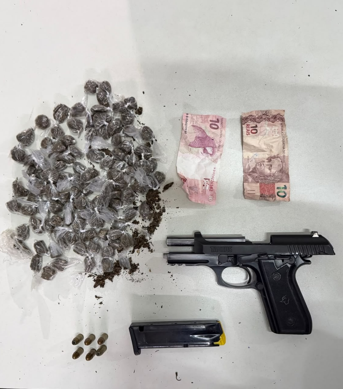 Suspeito morre em confronto com a Rondesp durante ação policial em Ituberá; arma e drogas são apreendidas