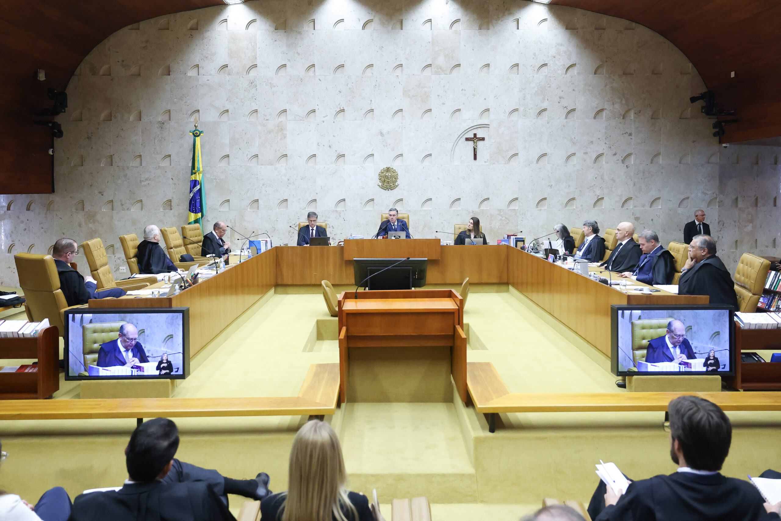 DESCONFIANÇA NO STF CHEGA A 60% APÓS REPERCUSSÃO DO CASO MASTER, APONTA PESQUISA