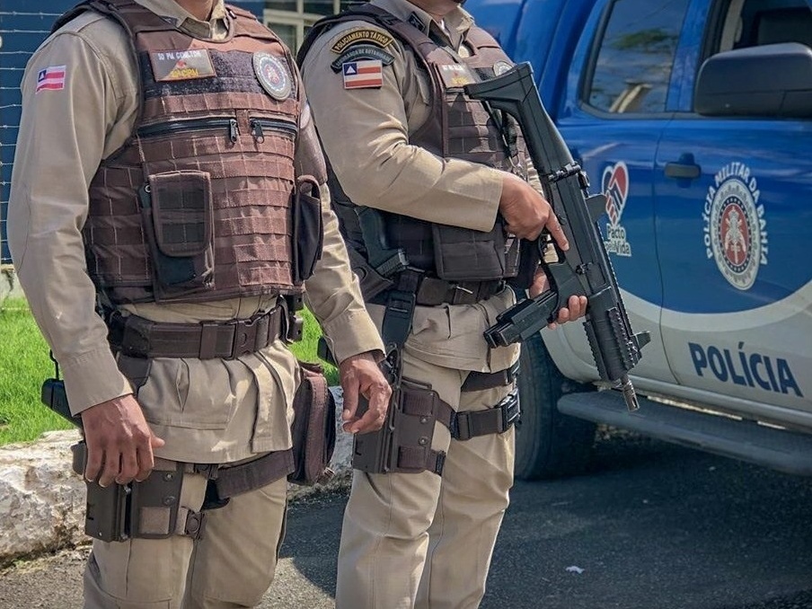 POLÍCIA MILITAR CUMPRE MANDADO DE PRISÃO CONTRA IDOSO ACUSADO DE ESTUPRO DE VULNERÁVEL EM ARACATU