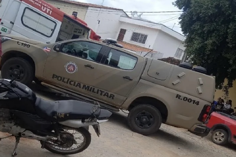 Brumado: Ajudante de pedreiro é baleado em tentativa de homicídio na Rua Aureliano de Carvalho