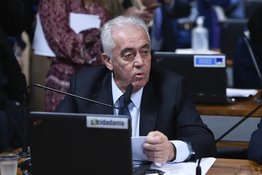 Otto Alencar passa por cirurgia cardíaca após mal-estar