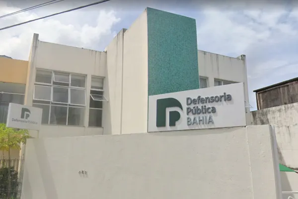 DEFENSORES PÚBLICOS PARALISAM ATIVIDADES POR TRÊS DIAS NA BAHIA