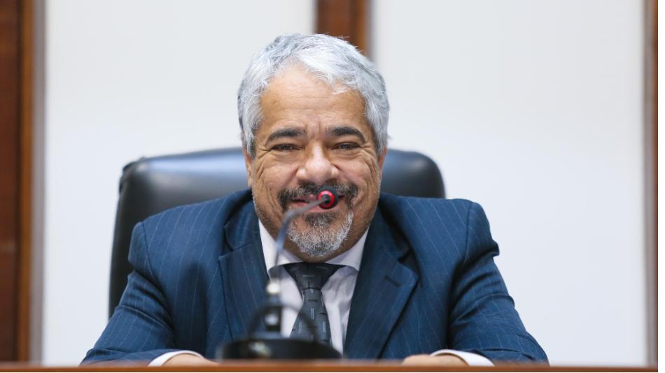 Fabrício apresenta moção de aplausos ao projeto 'PM no Pôr do Sol' em Conquista