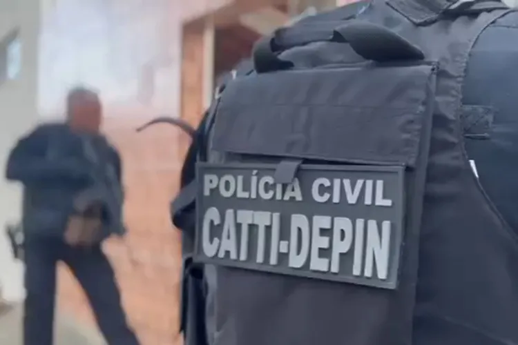 Envolvidos com o tráfico de drogas são presos em Vitória da Conquista