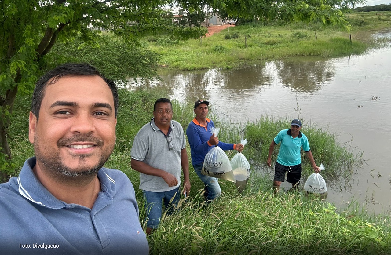 Vereador Jajá de Alveno distribui mais de 30 mil alevinos para comunidades rurais de Malhada de Pedras