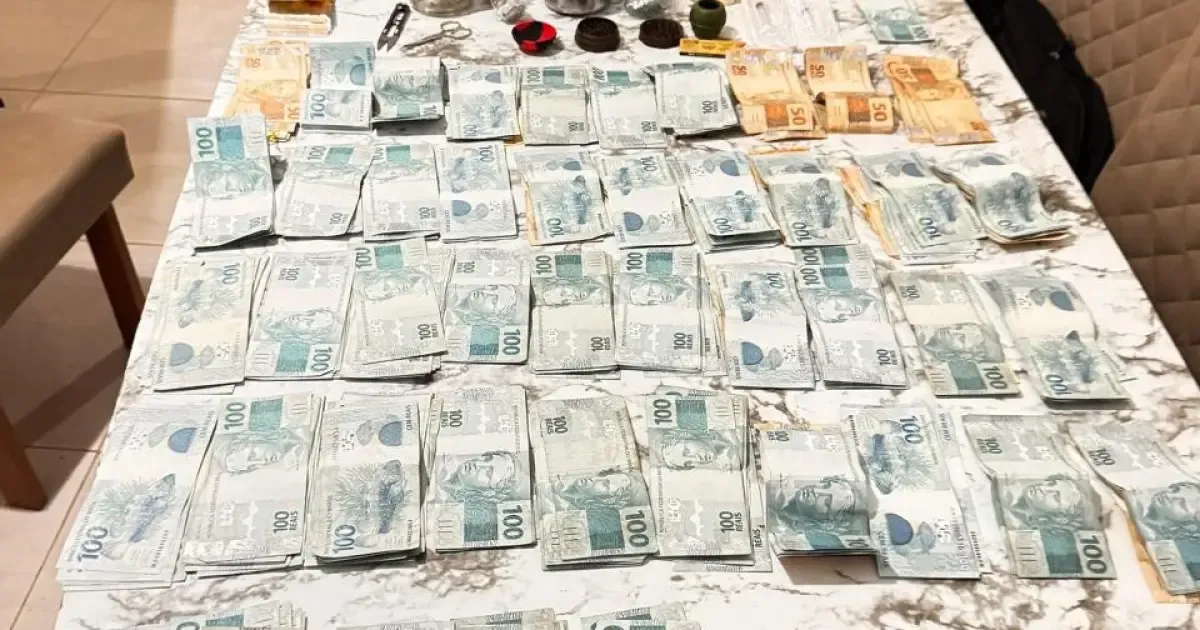 Polícia Civil prende cinco e apreende drogas, dinheiro e veículos em Jequié e Vitória da Conquista