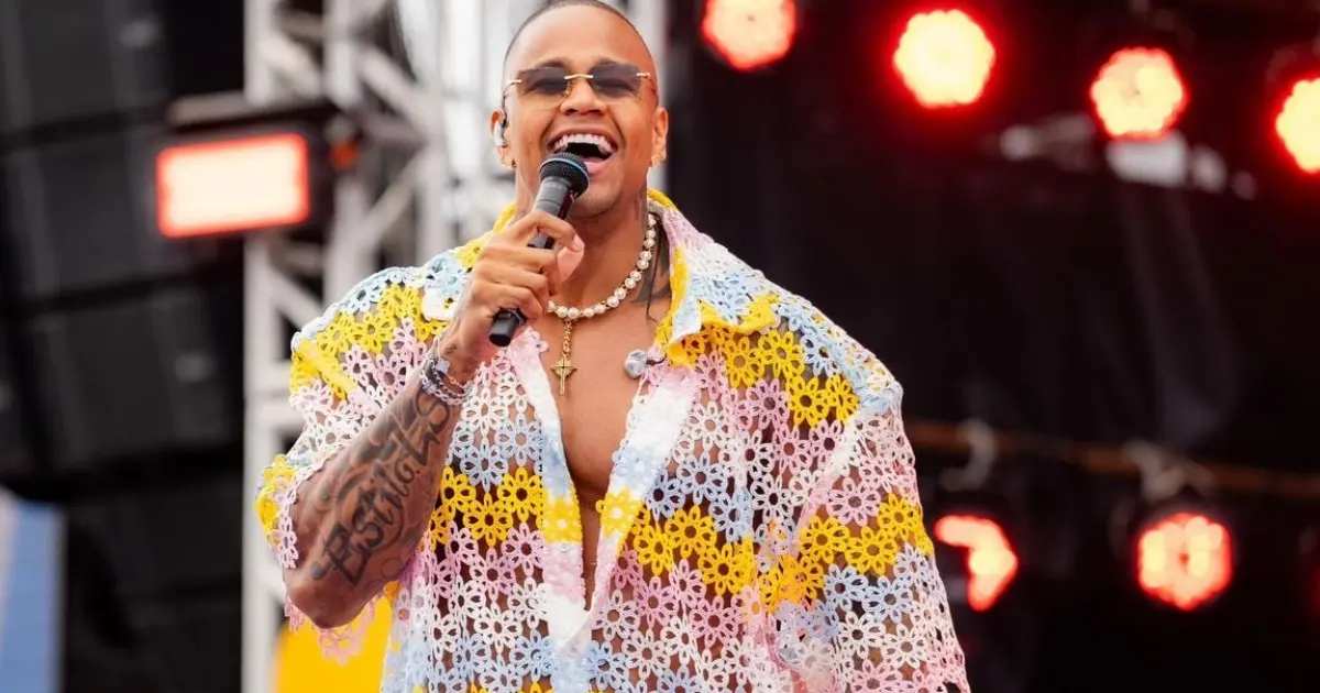 Léo Santana será homenageado com prêmio de igualdade racial no Dia da Consciência Negra