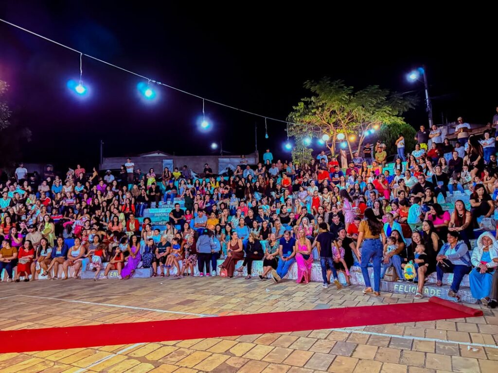 Sextô Cultural celebra o Dia das Mães em Presidente Jânio Quadros
