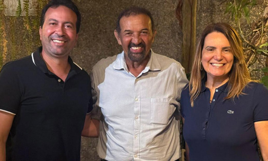 Eleições 2026 em Vitória da Conquista: Wagner Alves recebe apoio do professor Abel Rebouças