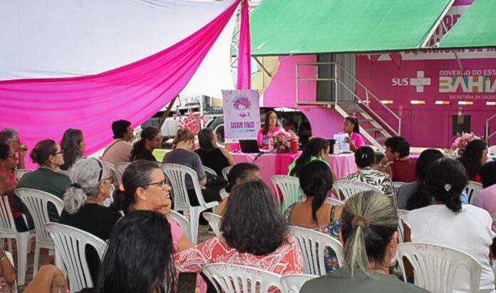 Carreta da Mamografia reforça atendimento à saúde da mulher em Guajeru