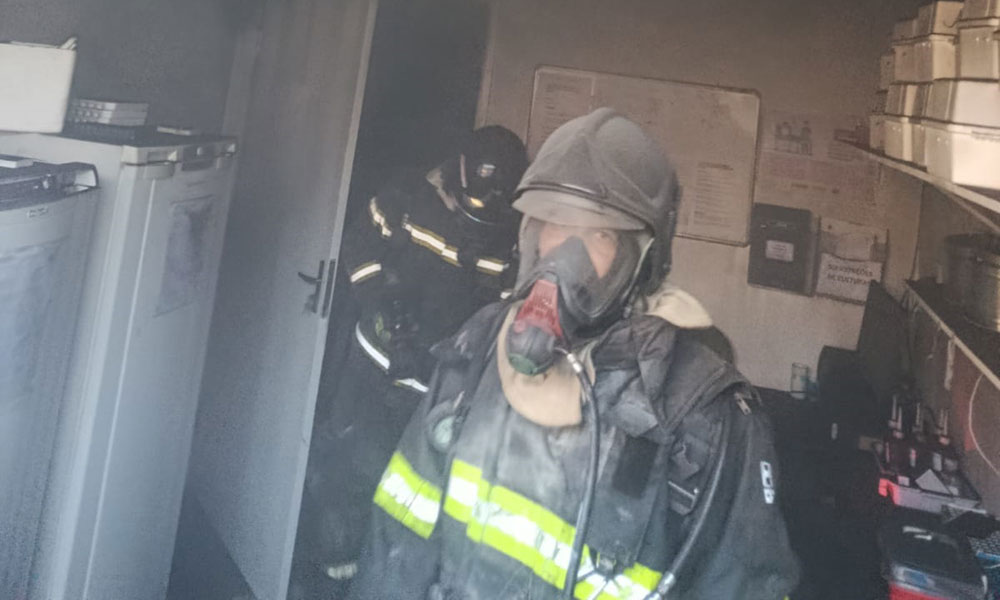 Princípio de incêndio é controlado por bombeiros no Hospital Geral de Vitória da Conquista