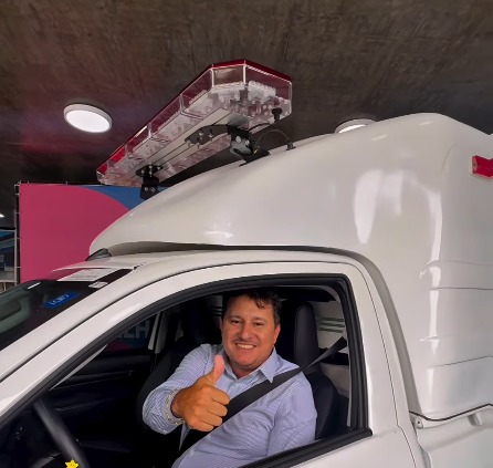 Prefeito Galego anuncia a aquisição de mais uma ambulância e reforça compromisso com a saúde de Guajeru